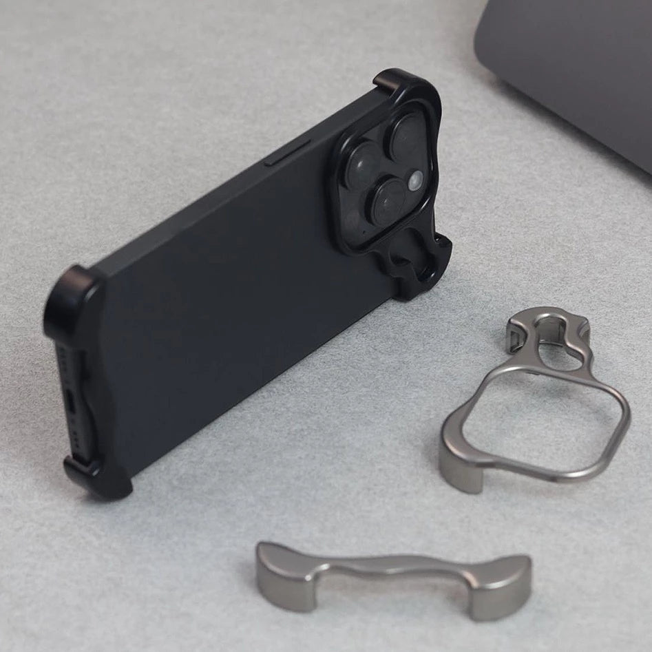 Титановый сплавный чехол для телефона с защитой объектива камеры для iPhone  12 Pro Max, 13, 14, 15, 15 Plus, 16